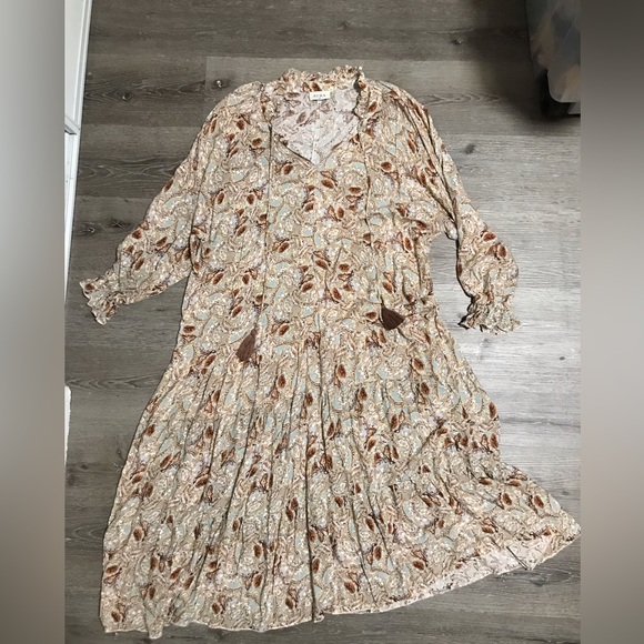 SOLD - Picture 2 of 3